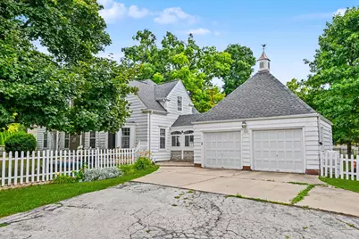 3123 W Grange Ave, Greenfield, WI 53221 - Photo 23