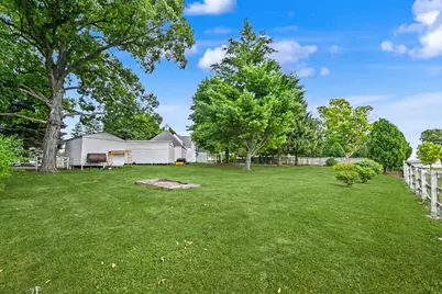 3123 W Grange Ave, Greenfield, WI 53221 - Photo 57