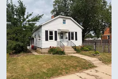 1926 S 16th St, Sheboygan, WI 53081 - Photo 1