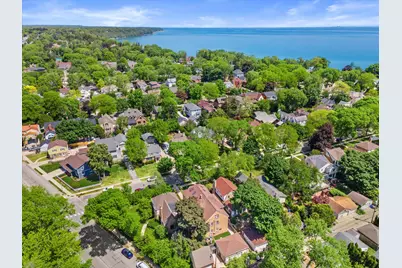609 E Lake View Ave, Whitefish Bay, WI 53217 - Photo 27