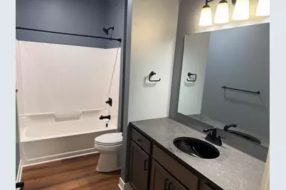 327  Lynx Ln, Manitowoc, WI 54220 - Photo 17