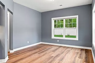 327 Lynx Ln, Manitowoc, WI 54220 - Photo 23