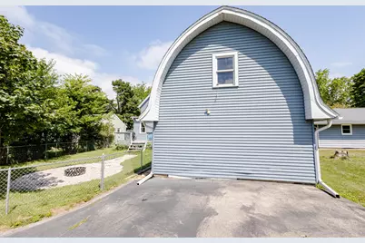 817  Dempster St, Fort Atkinson, WI 53538 - Photo 55