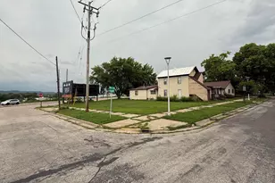 1410-1412 5th Ave, La Crosse, WI 54601 - Photo 1