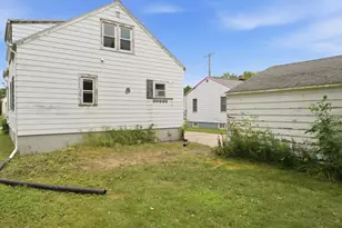 2619 14th St, Two Rivers, WI 54241 - Photo 19