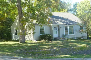 227 3rd St, Pewaukee, WI 53072 - Photo 1