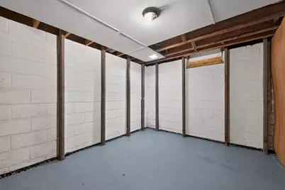 8000 W Mill Rd, Milwaukee, WI 53218 - Photo 41