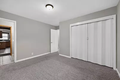 8000 W Mill Rd, Milwaukee, WI 53218 - Photo 21