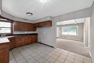 8000 W Mill Rd, Milwaukee, WI 53218 - Photo 17