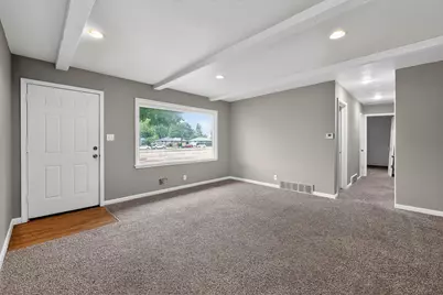 8000 W Mill Rd, Milwaukee, WI 53218 - Photo 15