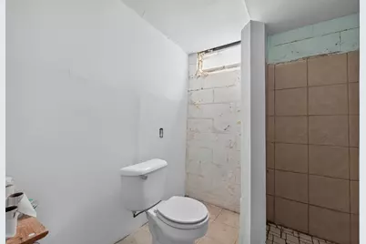 7836 W Beckett Ave, Milwaukee, WI 53218 - Photo 21