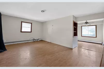 7836 W Beckett Ave, Milwaukee, WI 53218 - Photo 7