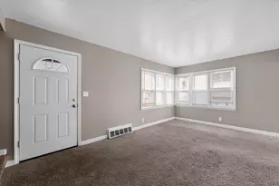 4608 N 30th St, Milwaukee, WI 53209 - Photo 7