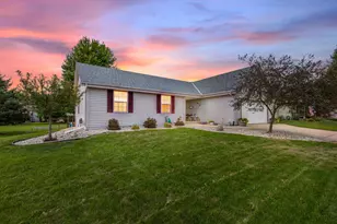 1205 Huron Way, Hartford, WI 53027 - Photo 1