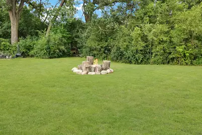 404  Appletree Ln, Eagle, WI 53119 - Photo 35