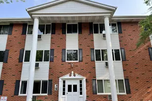 255 Elmwood Ave, Lake Geneva, WI 53147 - Photo 1