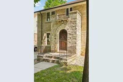 2902 N 73rd St, Milwaukee, WI 53210 - Photo 3