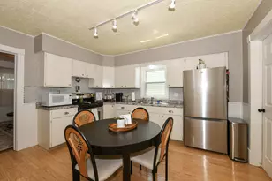 2059 S 68th St, West Allis, WI 53219 - Photo 11