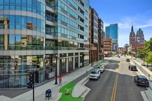 545 E Wells St, Milwaukee, WI 53202 - Photo 75