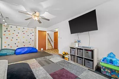 1129  Bluebird Ln, Racine, WI 53182 - Photo 21