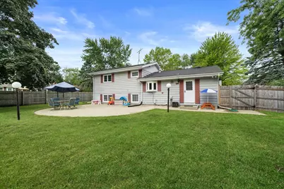 1129  Bluebird Ln, Racine, WI 53182 - Photo 25