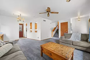 1129 Bluebird Ln, Racine, WI 53182 - Photo 3