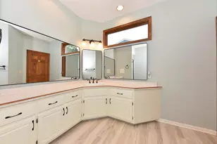 W71N428 Mulberry Ave, Cedarburg, WI 53012 - Photo 33