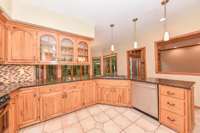W71N428  Mulberry Ave, Cedarburg, WI 53012 - Photo 19