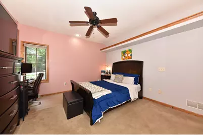 W71N428  Mulberry Ave, Cedarburg, WI 53012 - Photo 23