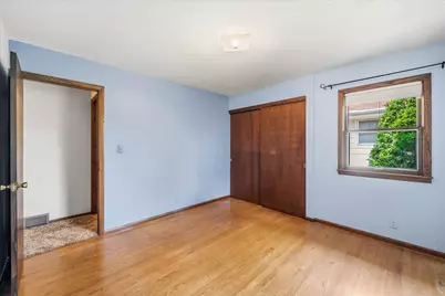 6838 N 61st St, Milwaukee, WI 53223 - Photo 17