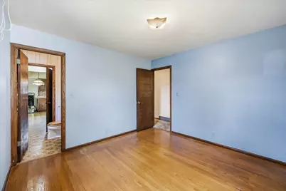 6838 N 61st St, Milwaukee, WI 53223 - Photo 15