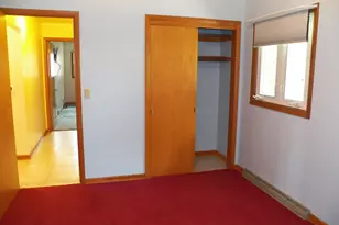 722 S 31st St, Manitowoc, WI 54220 - Photo 15