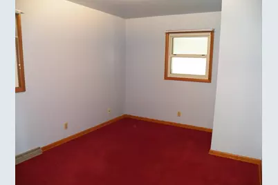 722 S 31 St, Manitowoc, WI 54220 - Photo 13