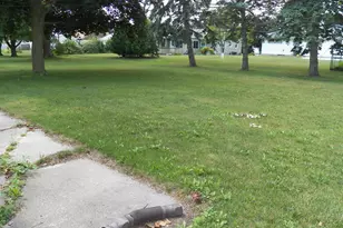 722 S 31st St, Manitowoc, WI 54220 - Photo 25