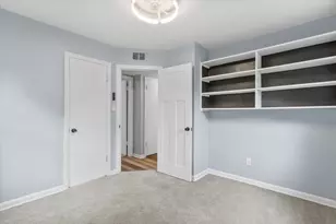 5277 N 51st Blvd, Milwaukee, WI 53218 - Photo 13