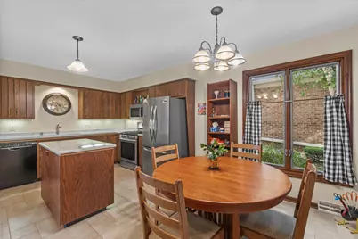 700  Waters Edge Rd #5, Racine, WI 53402 - Photo 7