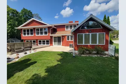 3165 S Manor Ct, New Berlin, WI 53151 - Photo 39