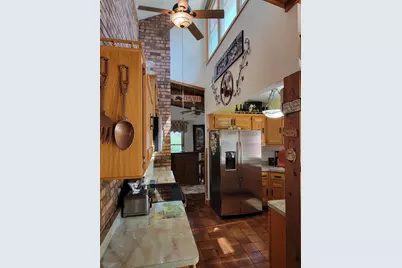 3165 S Manor Ct, New Berlin, WI 53151 - Photo 11