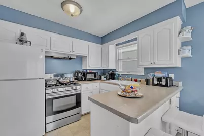 4960 N 73rd St, Milwaukee, WI 53218 - Photo 3