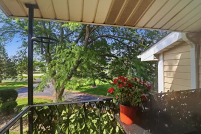 7040  Mariner Dr #202, Racine, WI 53406 - Photo 5