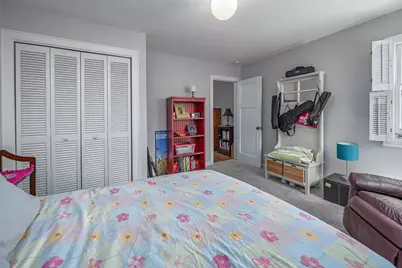 5074 N Hollywood Ave, Whitefish Bay, WI 53217 - Photo 25