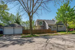 5074 N Hollywood Ave, Whitefish Bay, WI 53217 - Photo 5