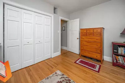 5074 N Hollywood Ave, Whitefish Bay, WI 53217 - Photo 23
