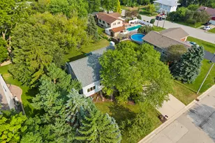 409 Red Coat Ct, Racine, WI 53185 - Photo 45
