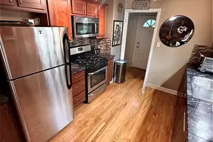 1616 E Eden Pl, Saint Francis, WI 53235 - Photo 7