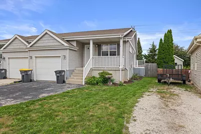 1246  Lombardi Way, Waukesha, WI 53186 - Photo 1