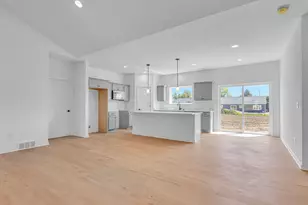 2615 N 7th St, Sheboygan, WI 53083 - Photo 7