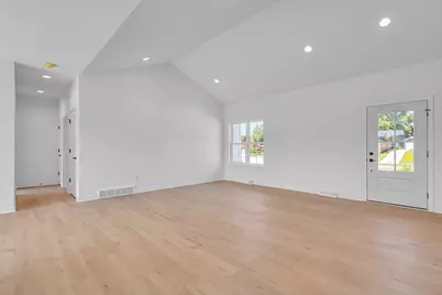 2615 N 7th St, Sheboygan, WI 53083 - Photo 5