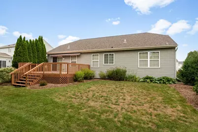 755  Meadowview Ln, Johnson Creek, WI 53038 - Photo 15