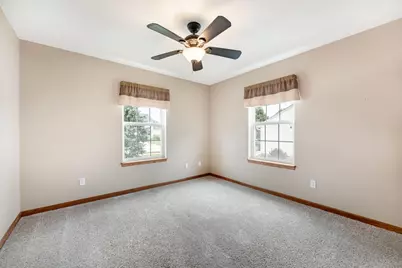 755  Meadowview Ln, Johnson Creek, WI 53038 - Photo 11